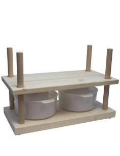 Дерев'яний прес для сиру 2