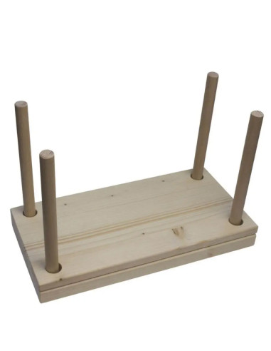 Дерев'яний прес для сиру